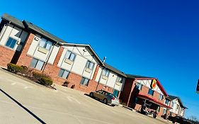 Super 8 By Wyndham Warrenton